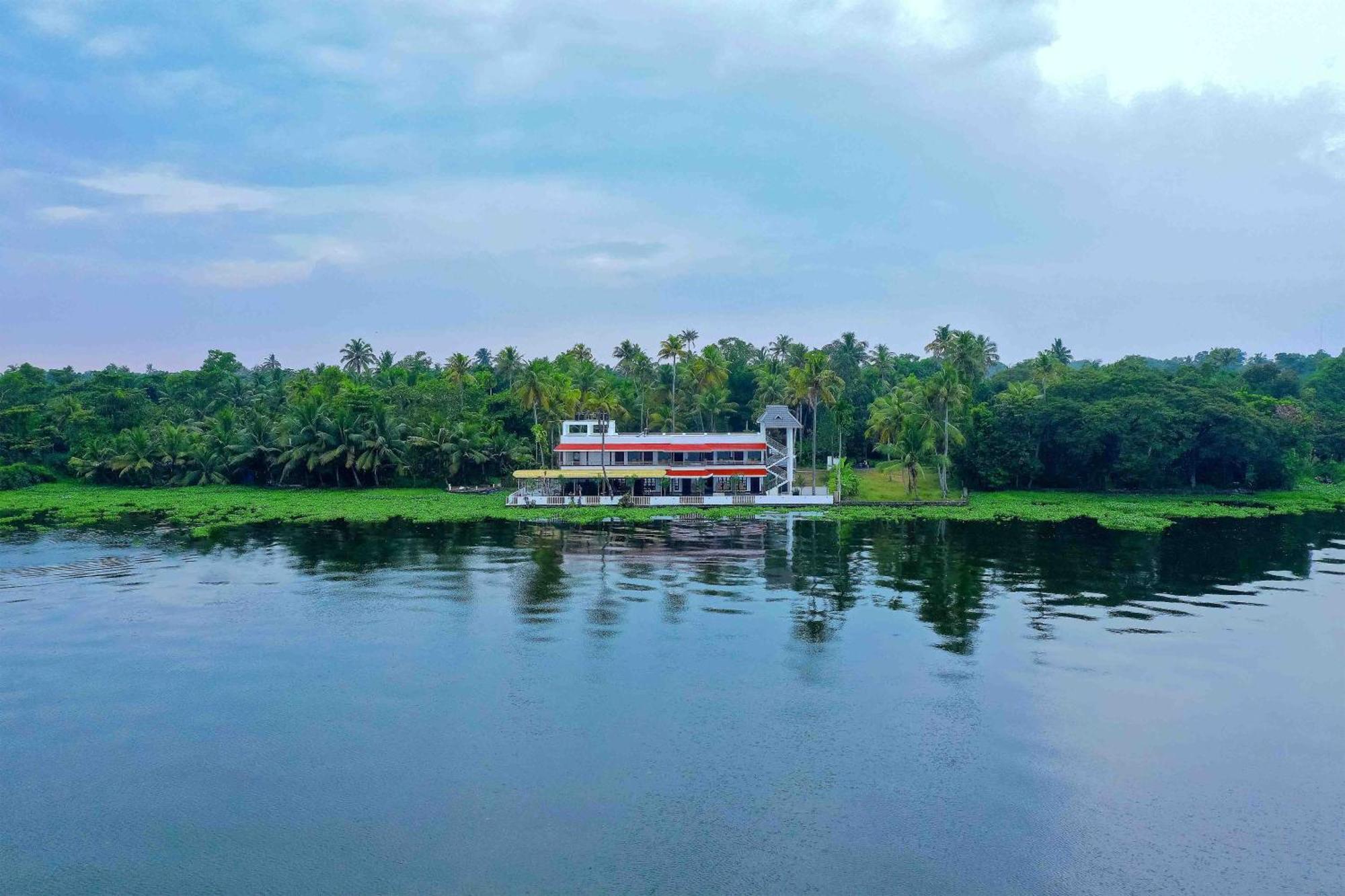 Vembanad Village Backwater Resort Alappuzha Exterior foto