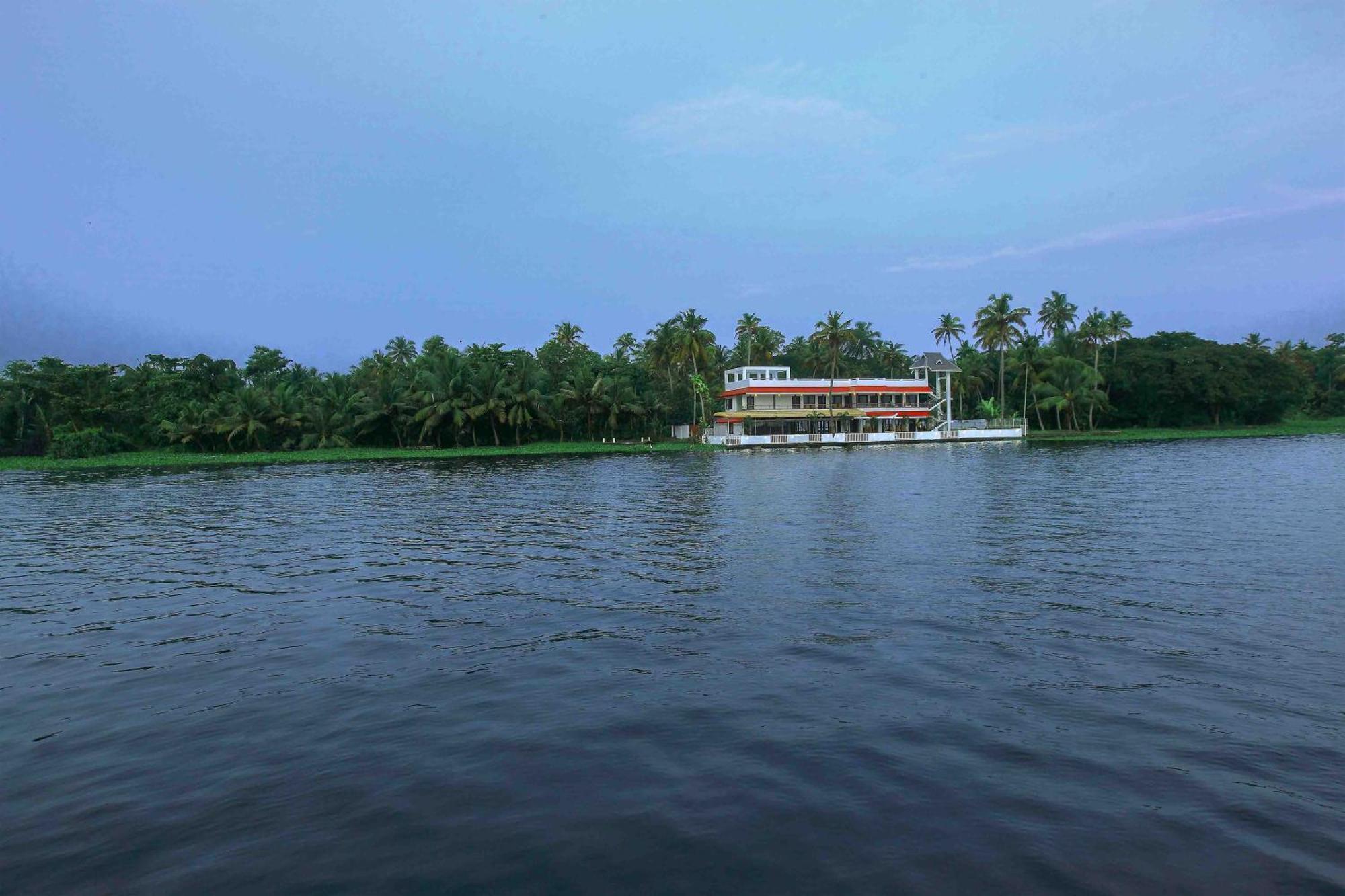 Vembanad Village Backwater Resort Alappuzha Exterior foto