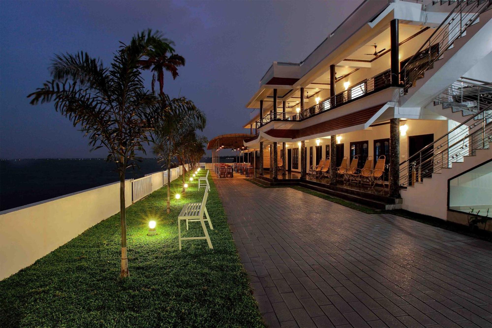 Vembanad Village Backwater Resort Alappuzha Exterior foto