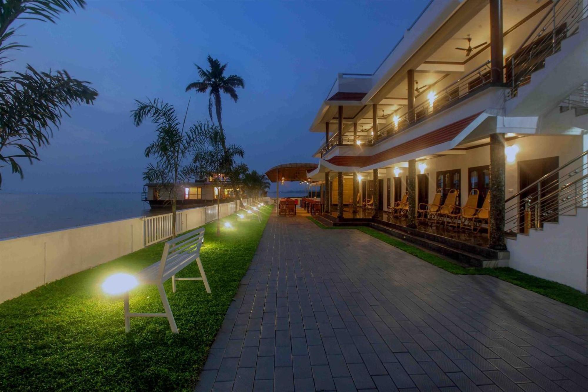 Vembanad Village Backwater Resort Alappuzha Exterior foto