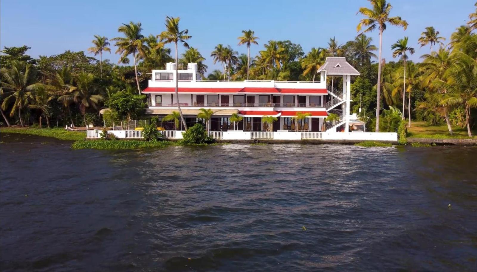 Vembanad Village Backwater Resort Alappuzha Exterior foto